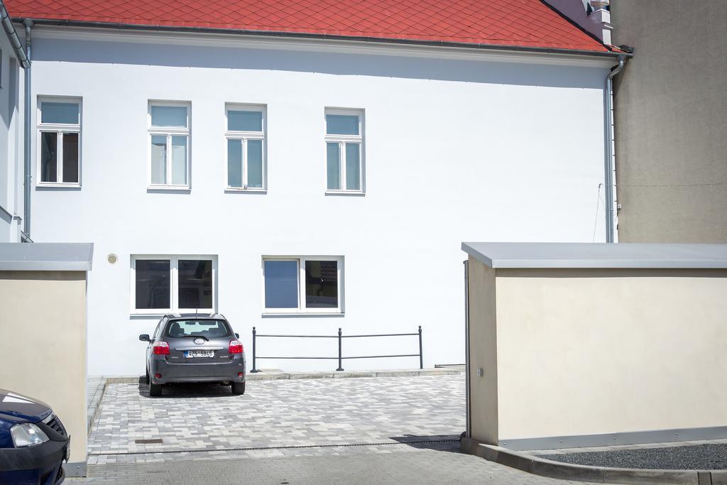 Penzion Apartmany Hradebni Uherske Hradiste Luaran gambar